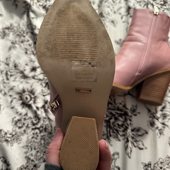 Billini Pink Rodeo Ankle Boots - Picture 3 of 6